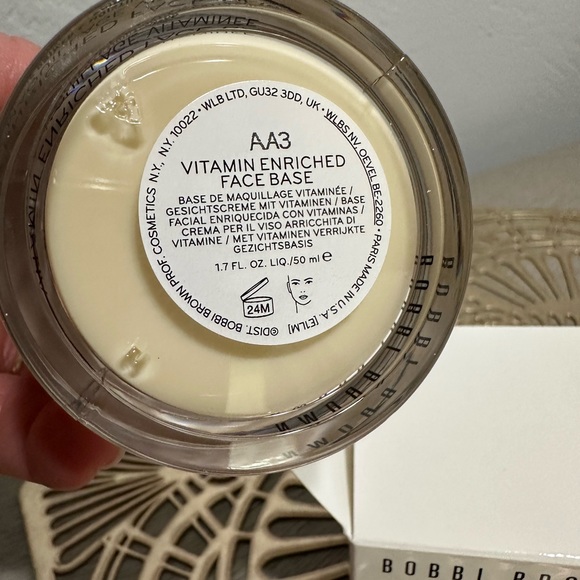 Bobbi brown Face Base Priming Moisturizer - Picture 4 of 5